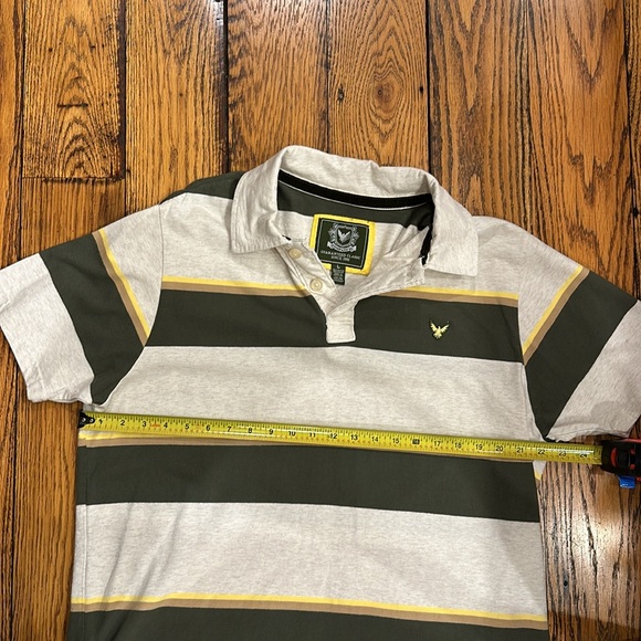 COMPANY 81 TWO BUTTON SHORT SLEEVE POLO WITH HORIZONTAL STRIPES SIZE LARGE - Picture 4 of 7